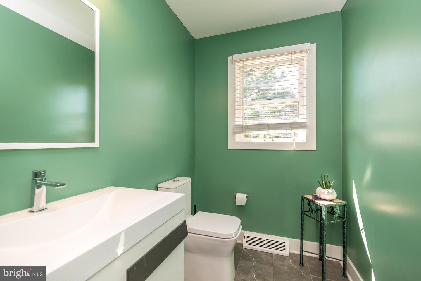 115 Beaumont Pl