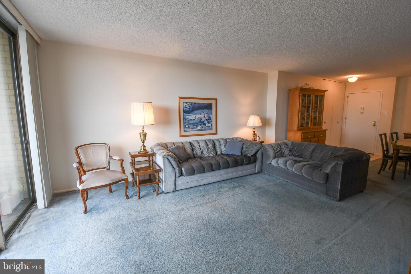 666 W Germantown Pike #1516