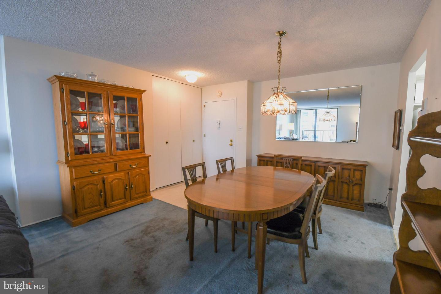 666 W Germantown Pike #1516
