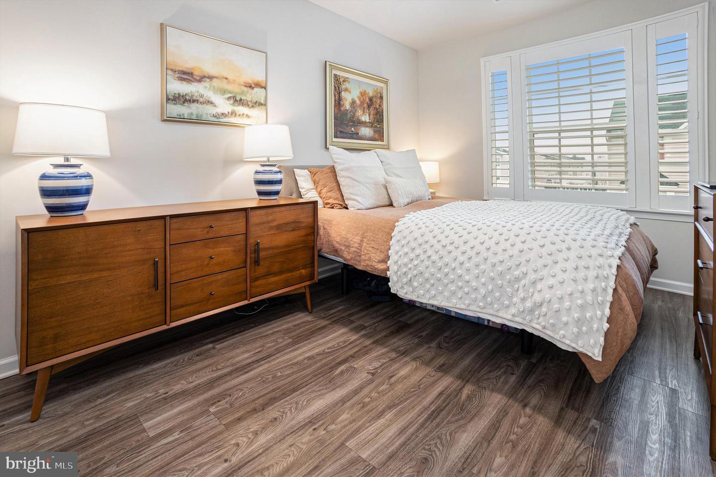 311 Andale Green Dr