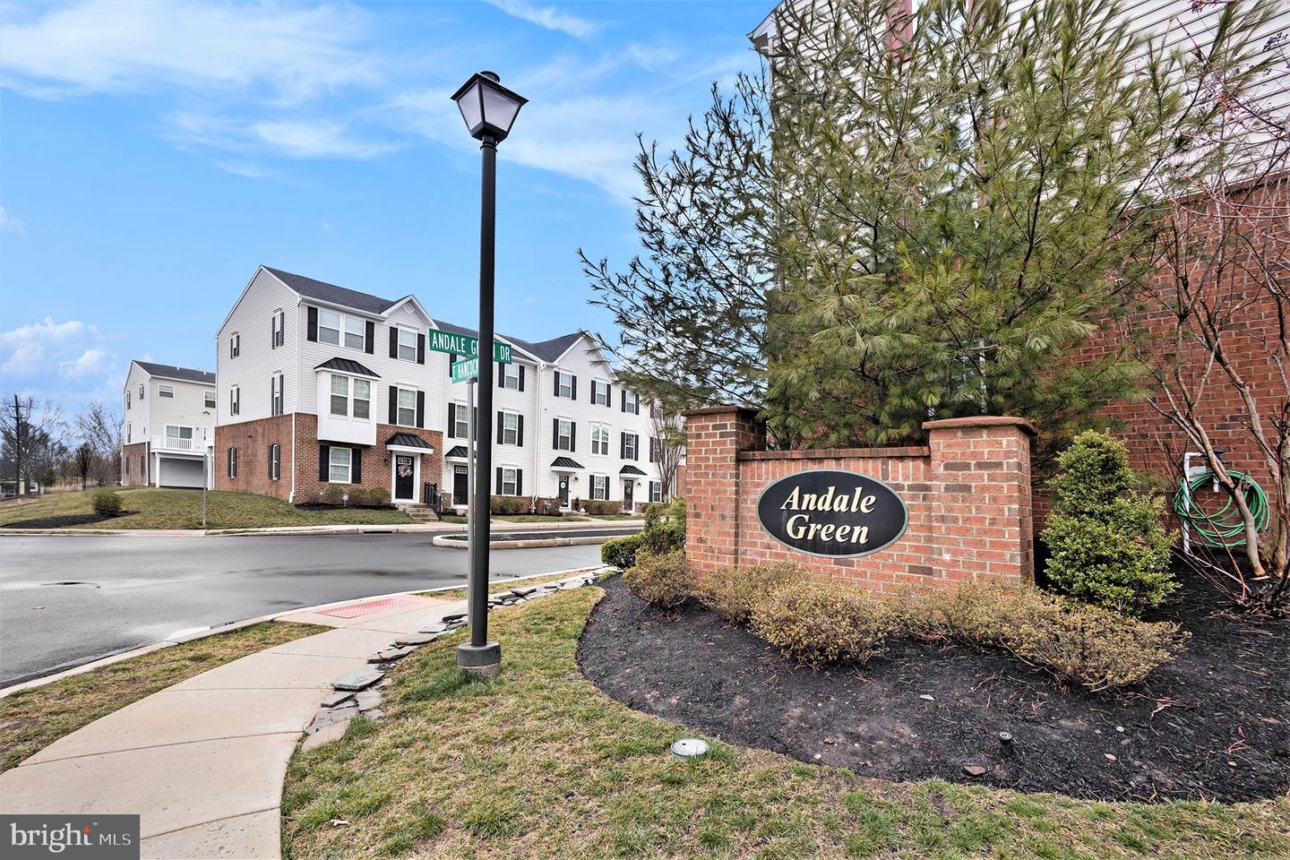 311 Andale Green Dr