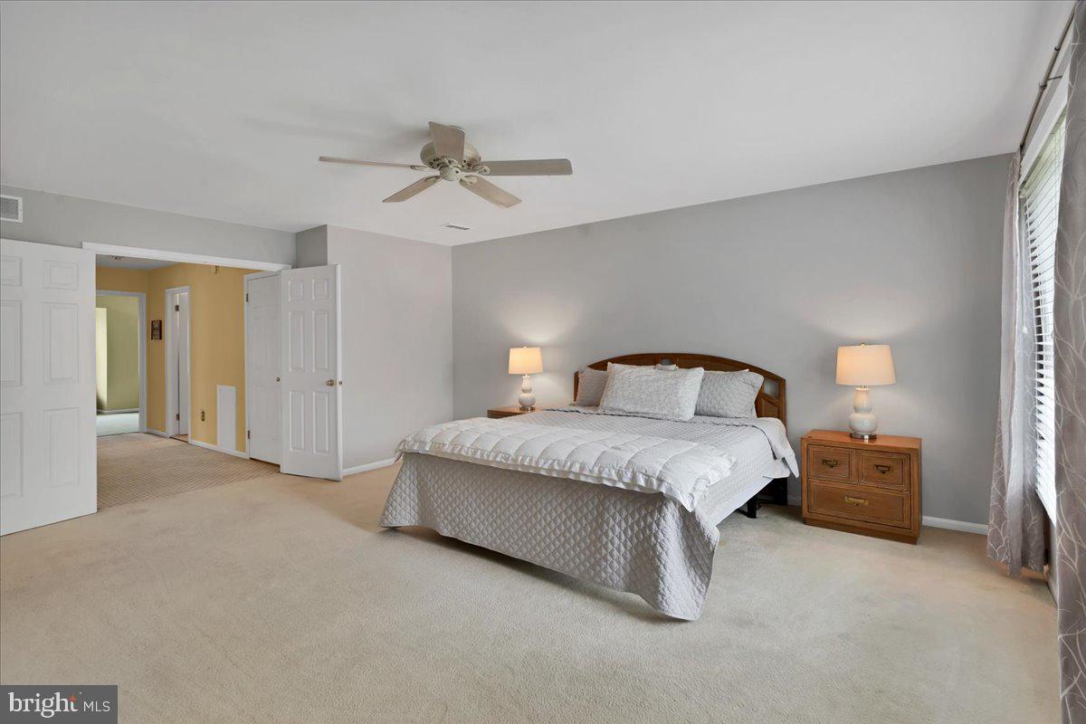 218 Nevin Ln