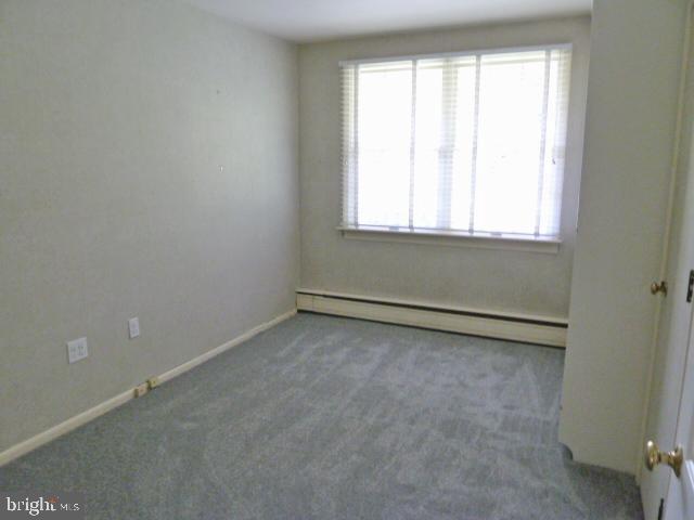 22 Detweiler Ln