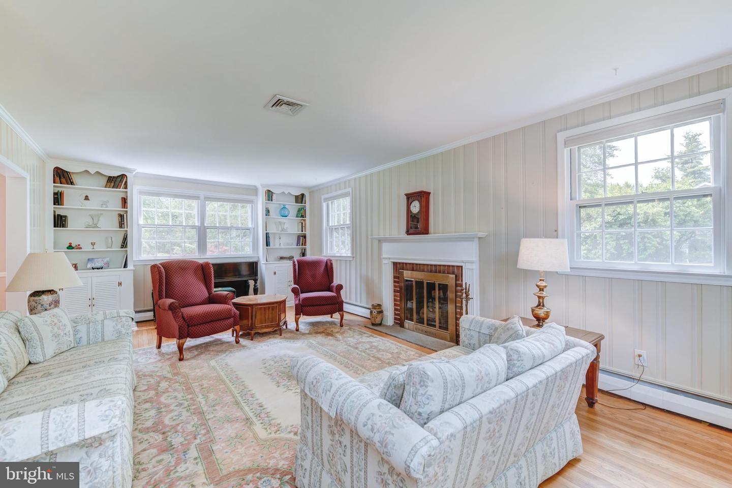 920 Davis Rd