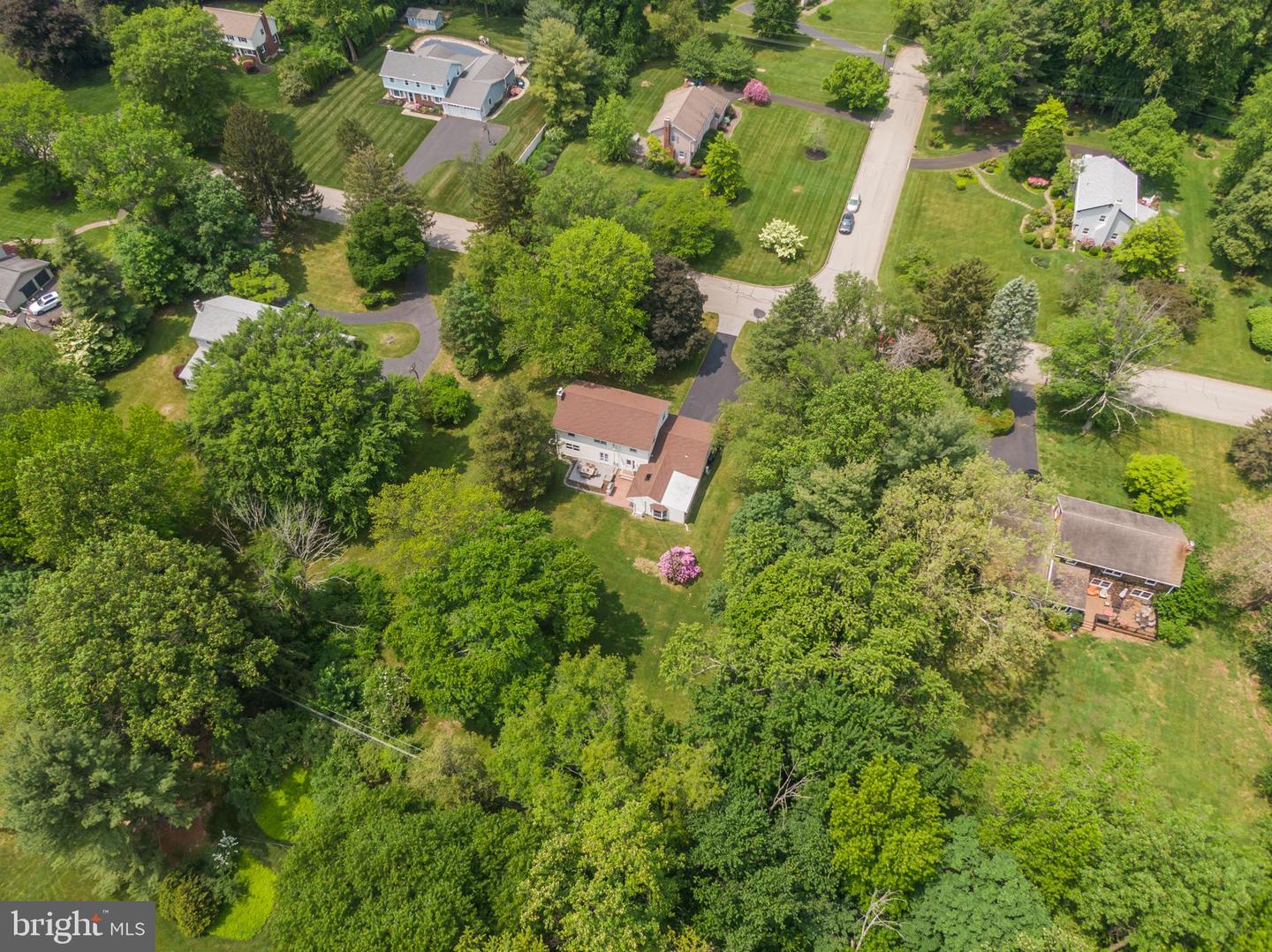 920 Davis Rd