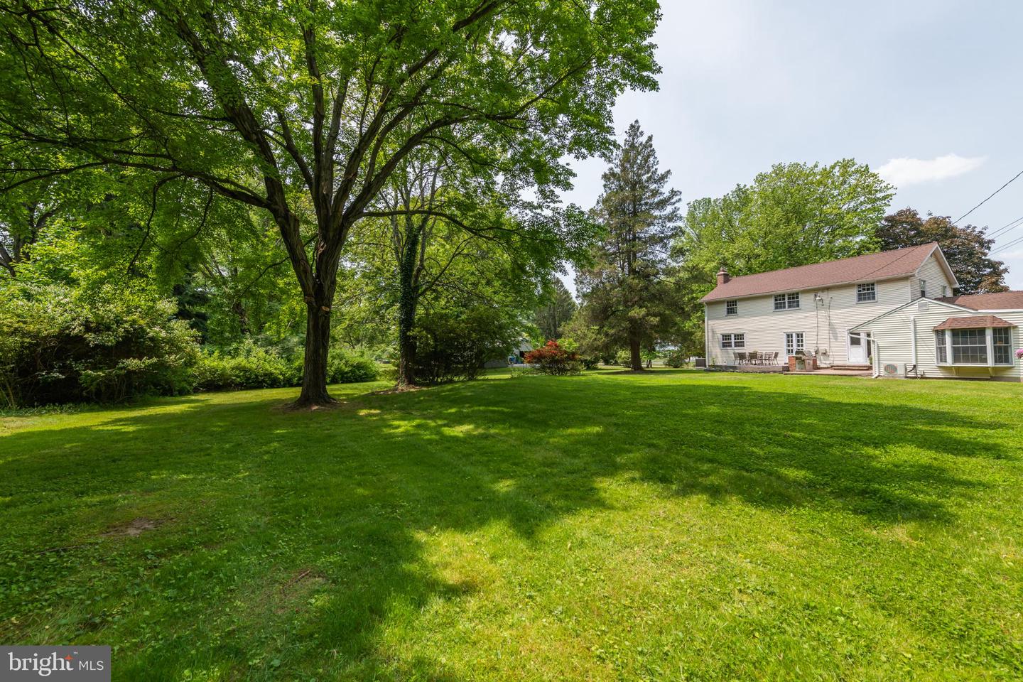 920 Davis Rd