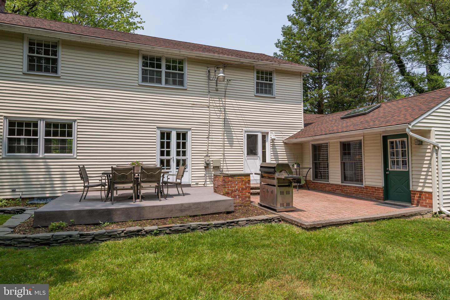 920 Davis Rd