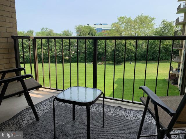 666 W Germantown Pike #1409