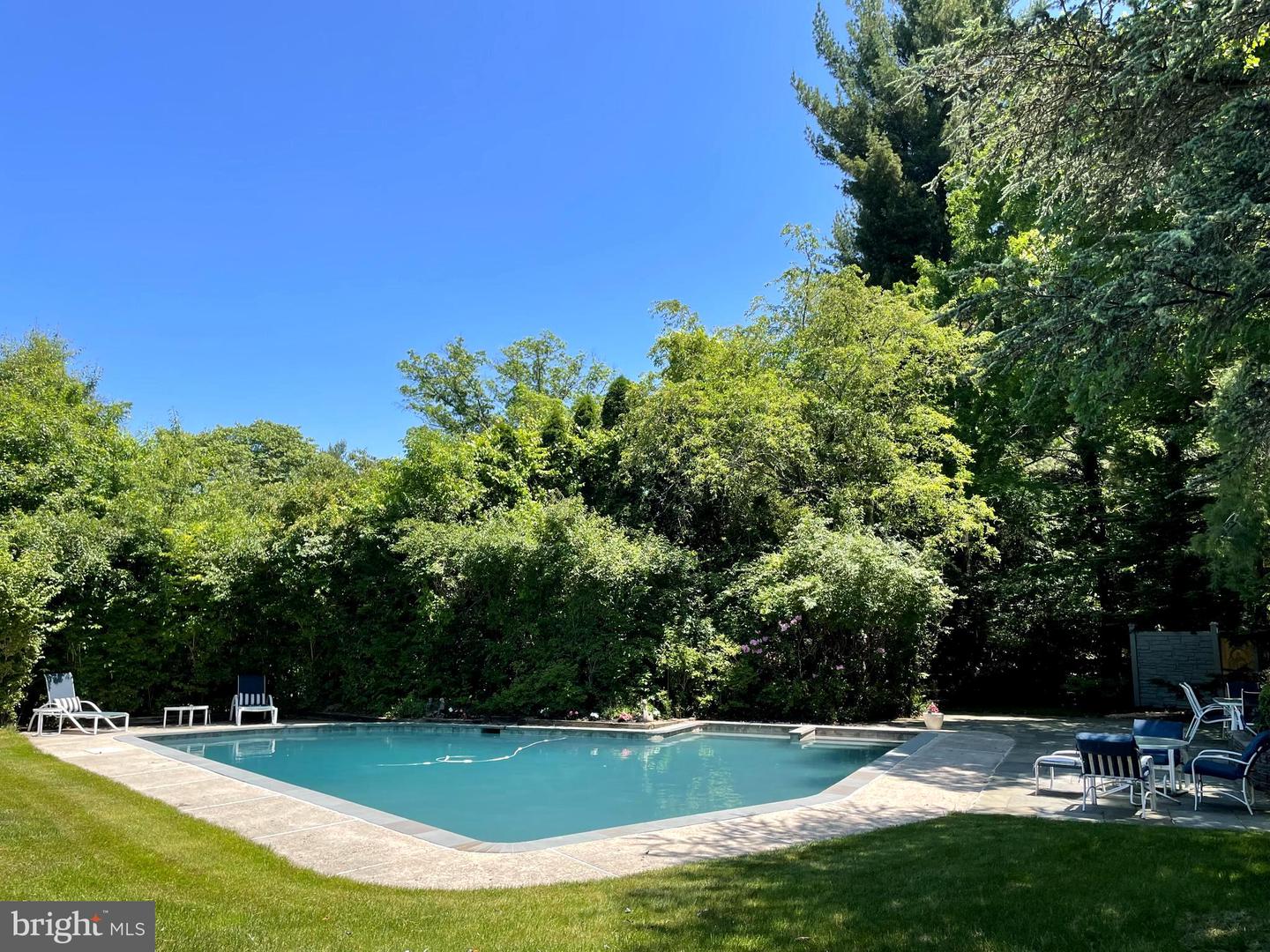 1319 E Township Line Rd