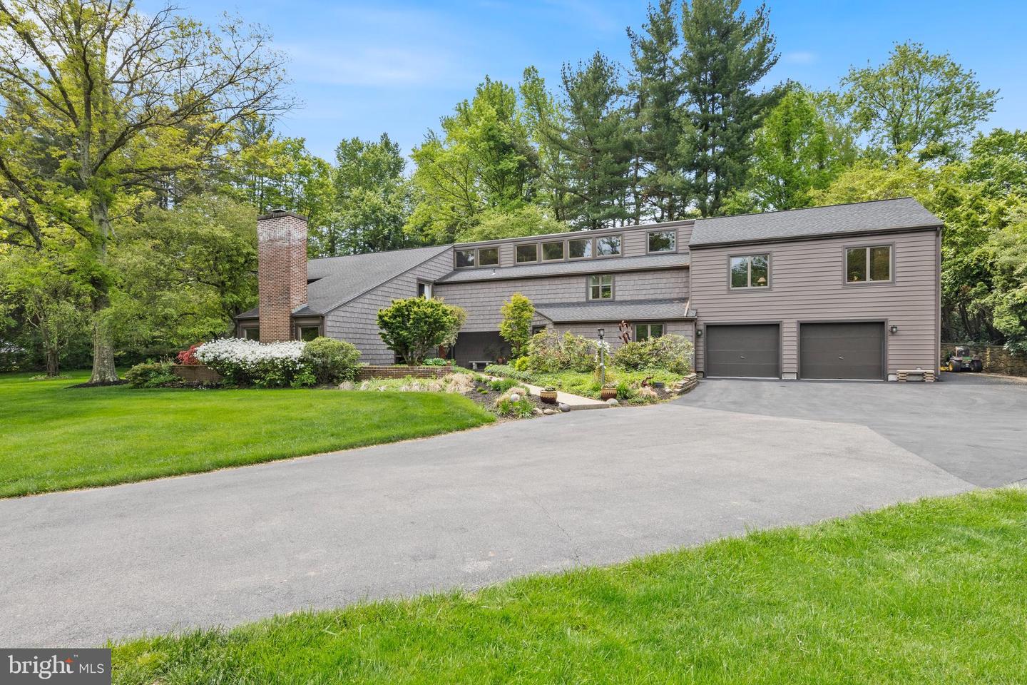1319 E Township Line Rd