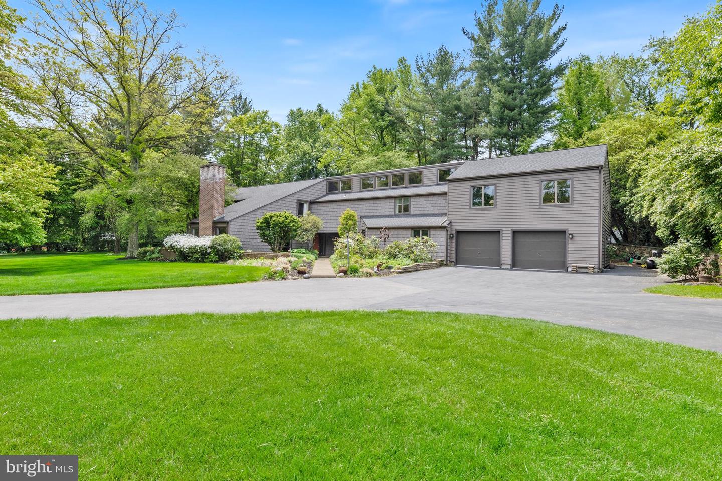 1319 E Township Line Rd