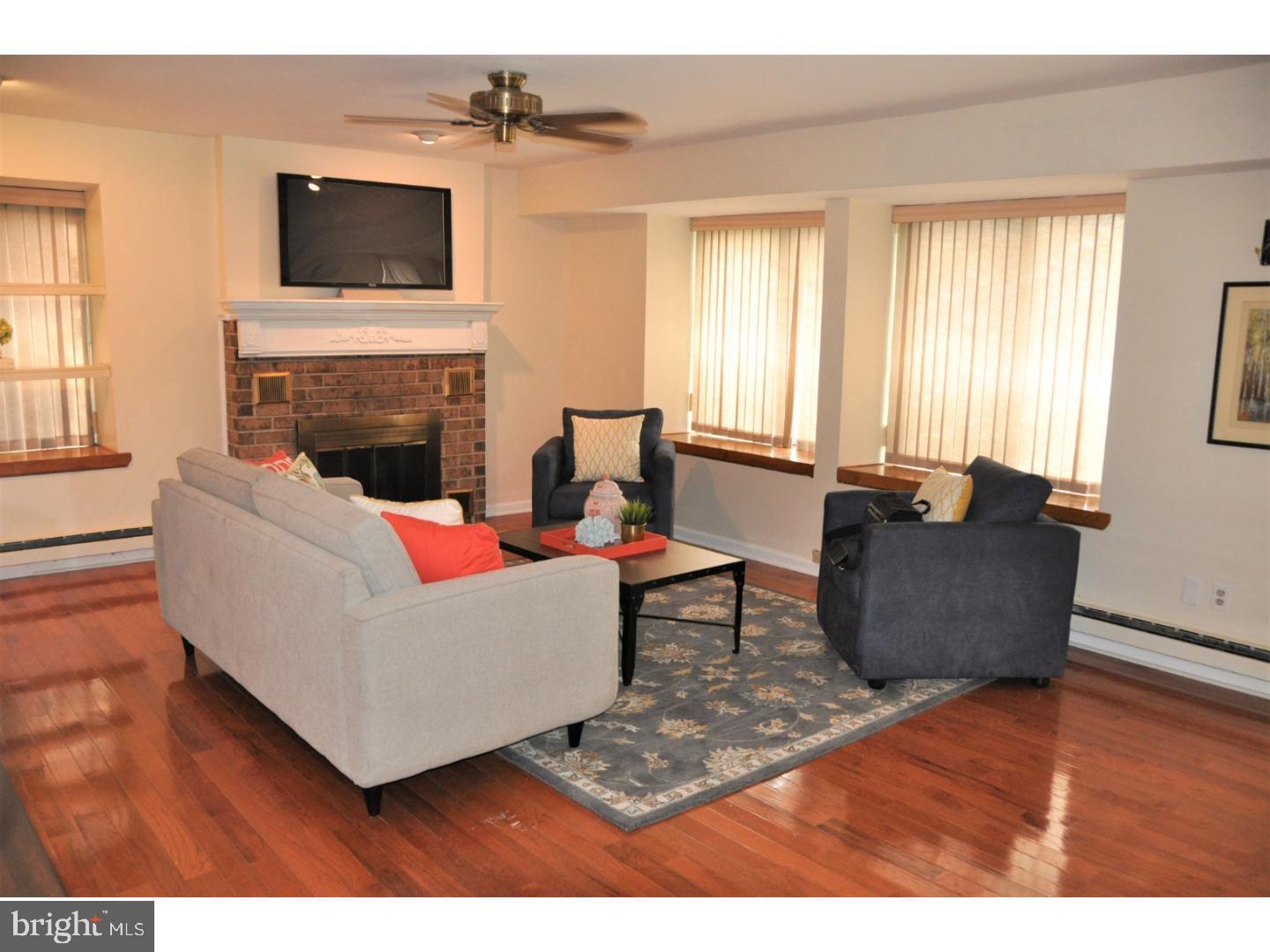 22 Fitzwatertown Rd #D2