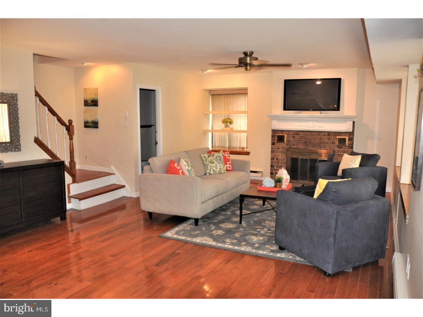 22 Fitzwatertown Rd #D2