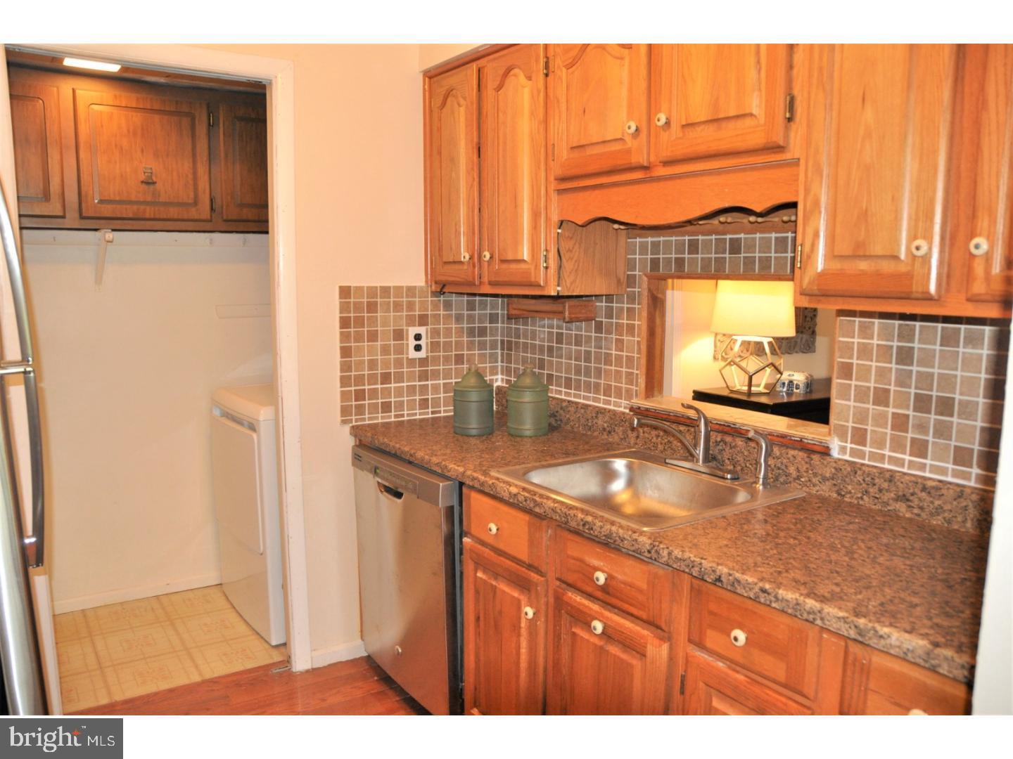 22 Fitzwatertown Rd #D2