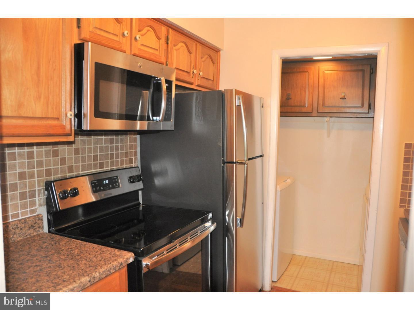 22 Fitzwatertown Rd #D2