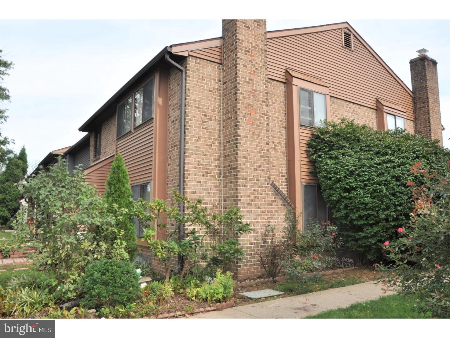 22 Fitzwatertown Rd #D2