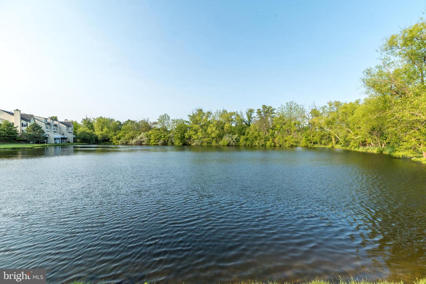 552 Deer Lake Circle