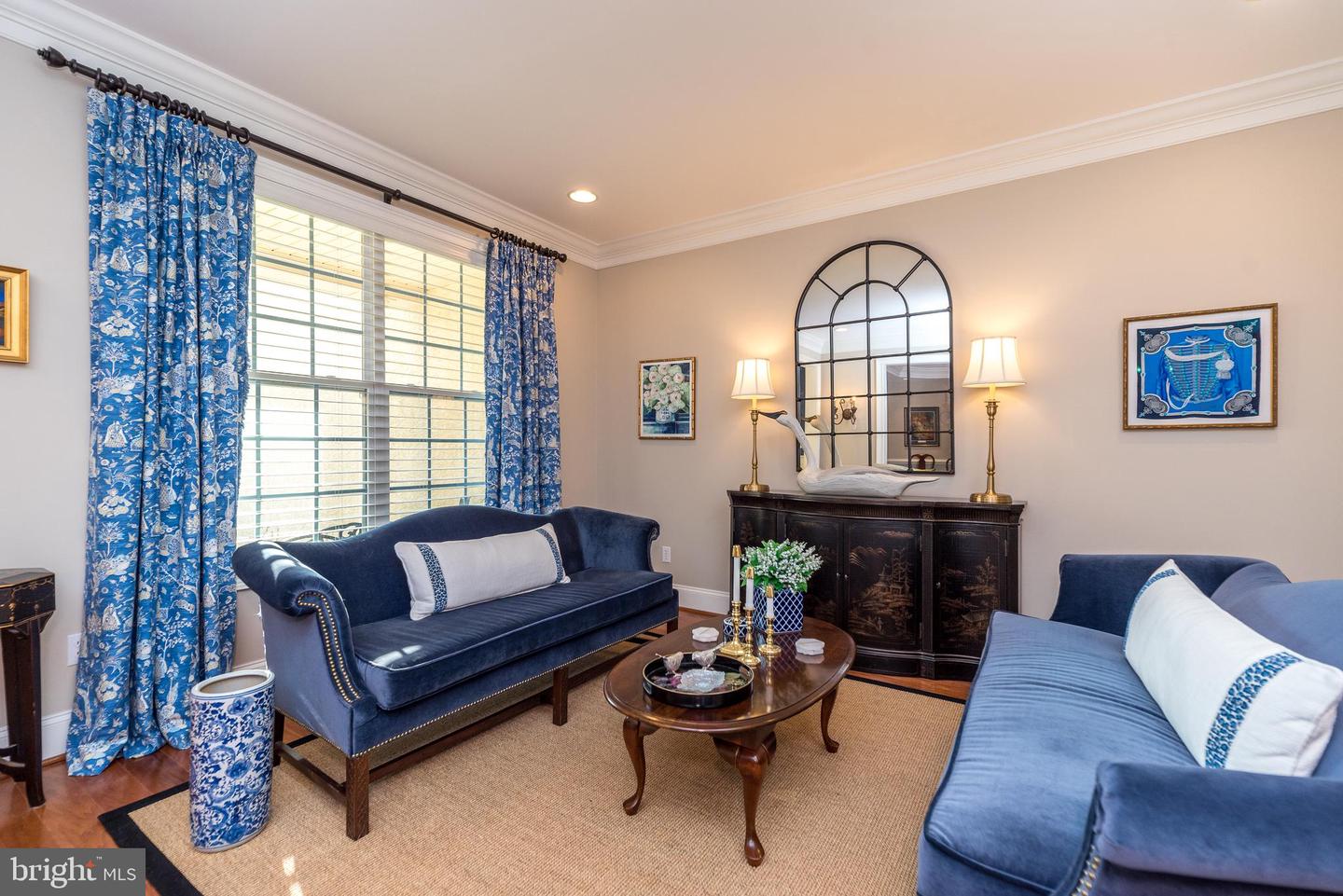552 Deer Lake Circle