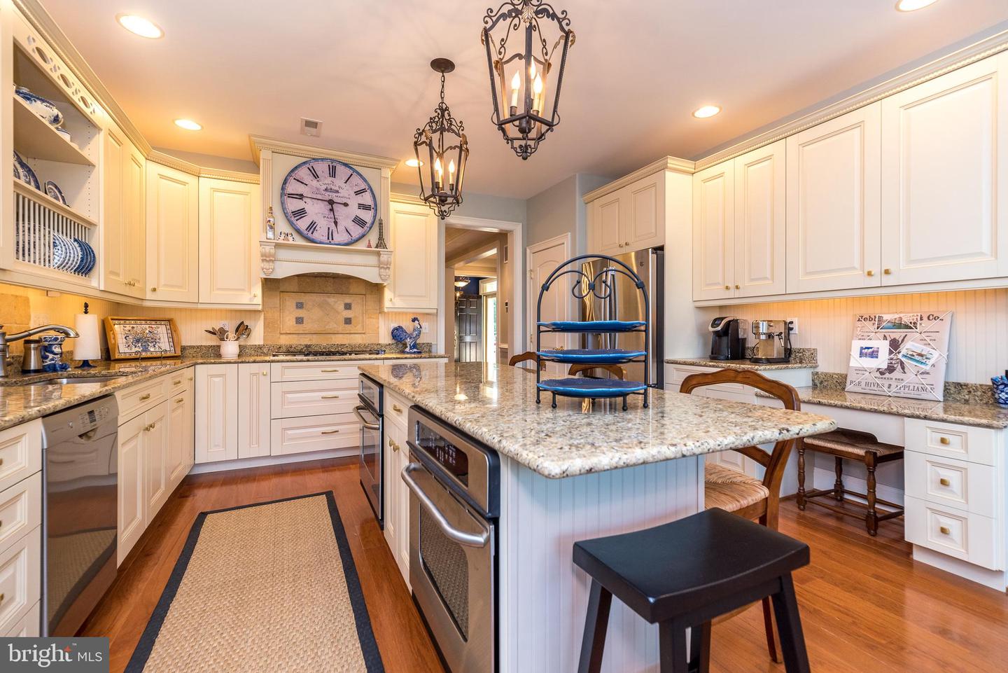552 Deer Lake Circle