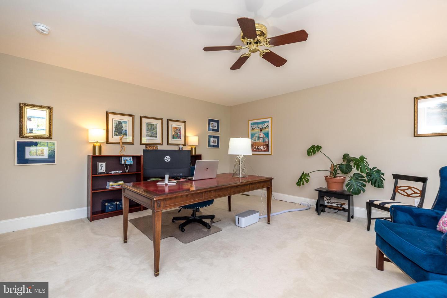 552 Deer Lake Circle