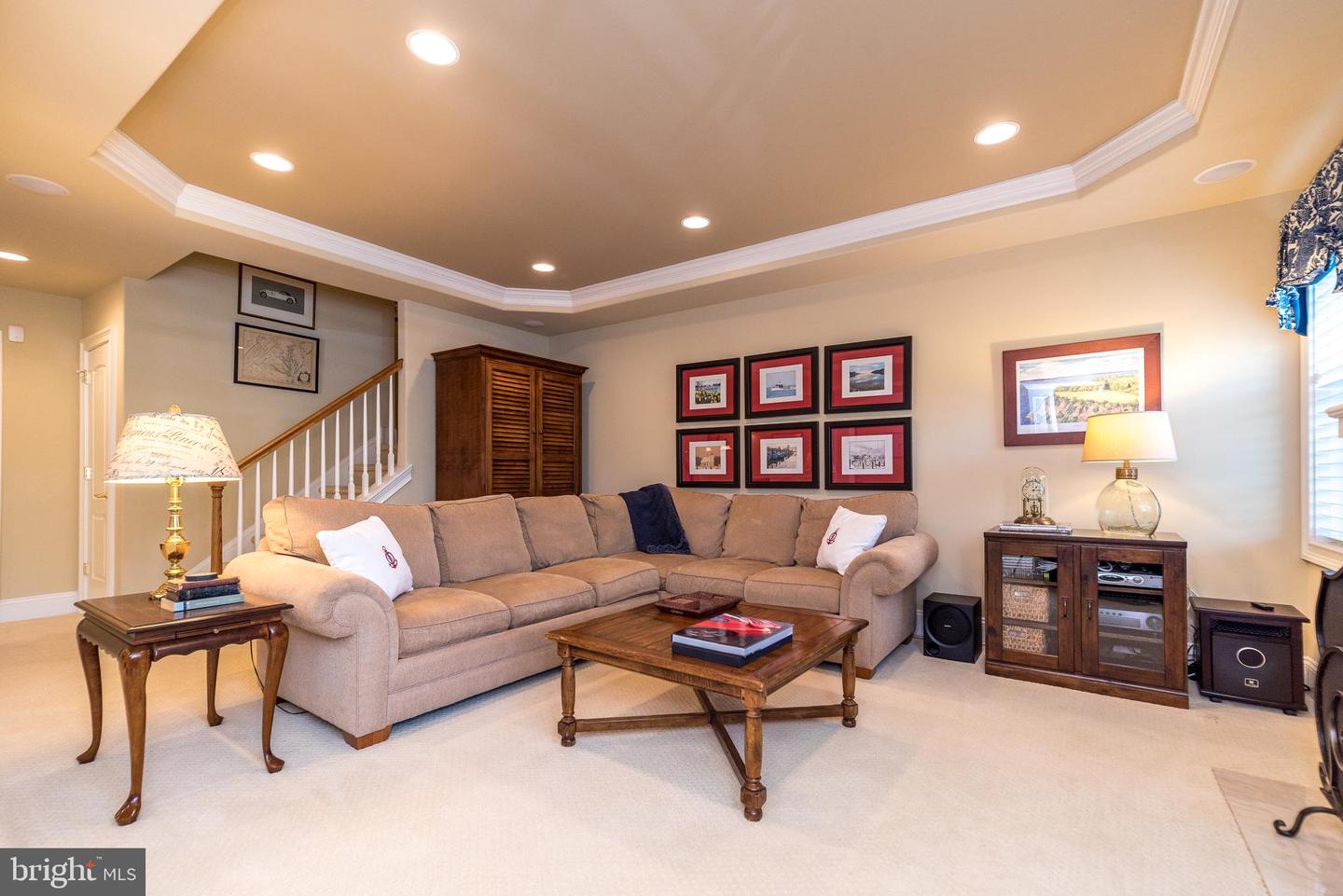 552 Deer Lake Circle