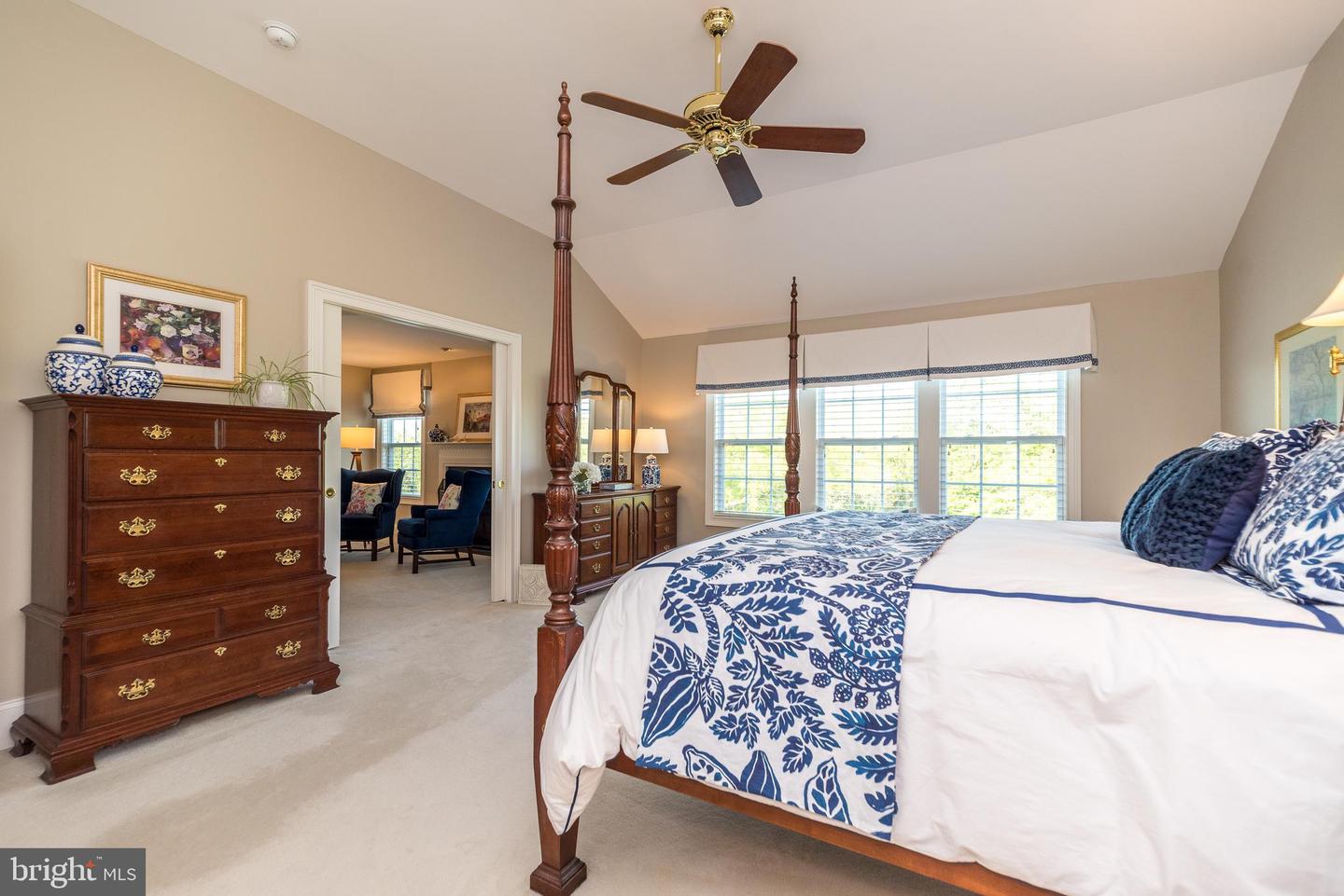 552 Deer Lake Circle