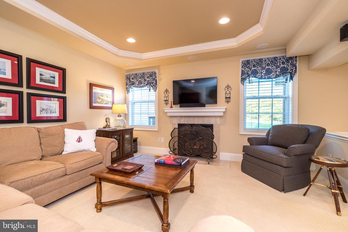 552 Deer Lake Circle
