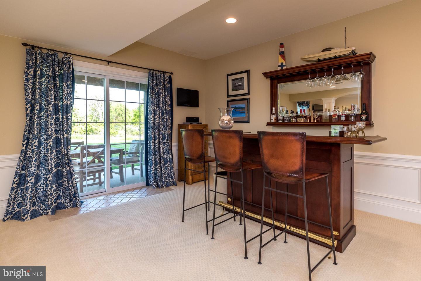 552 Deer Lake Circle