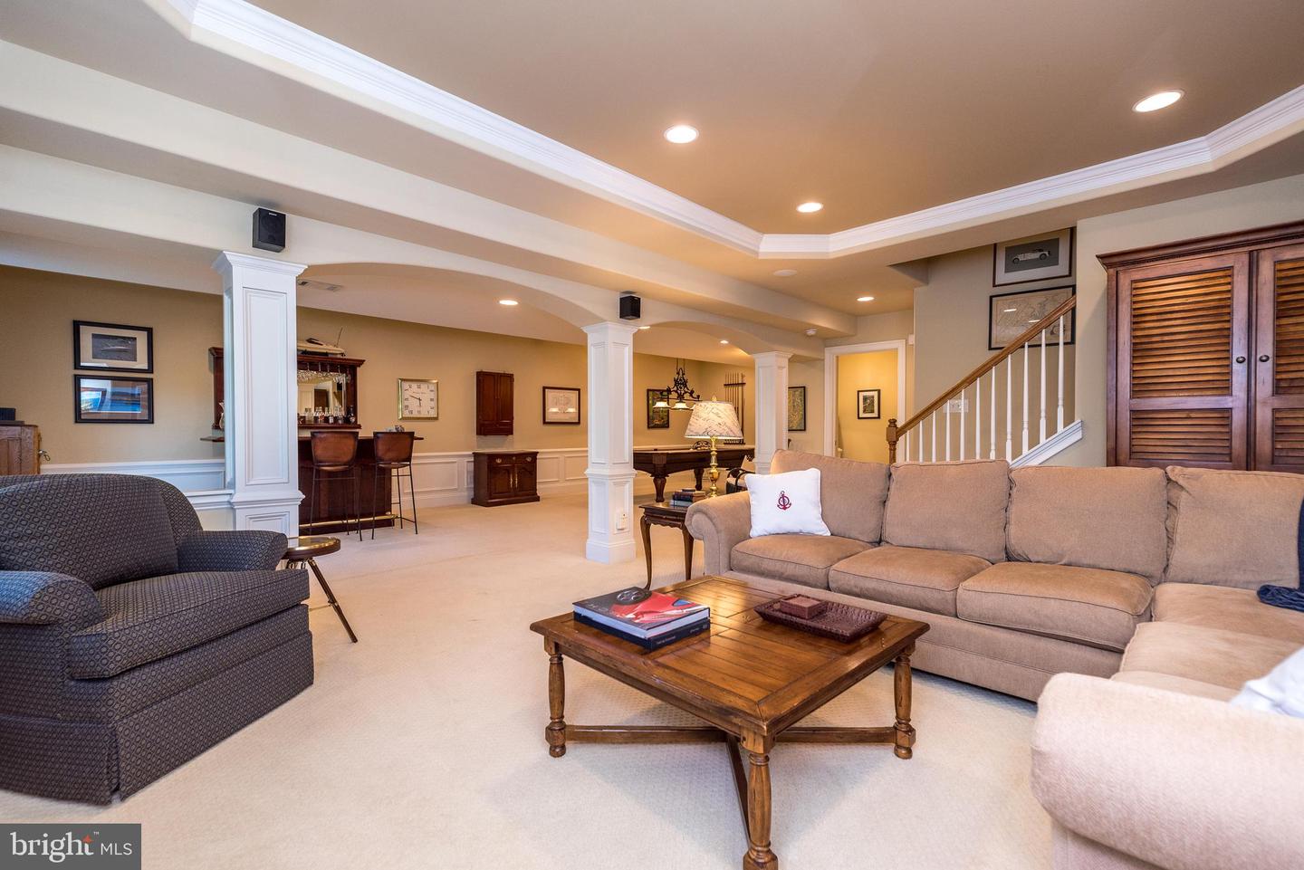 552 Deer Lake Circle