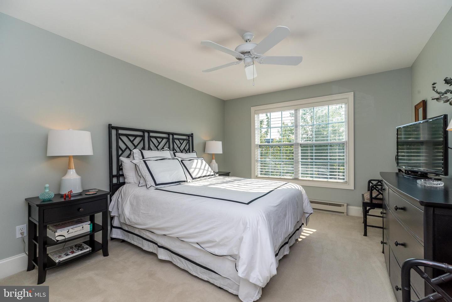 552 Deer Lake Circle