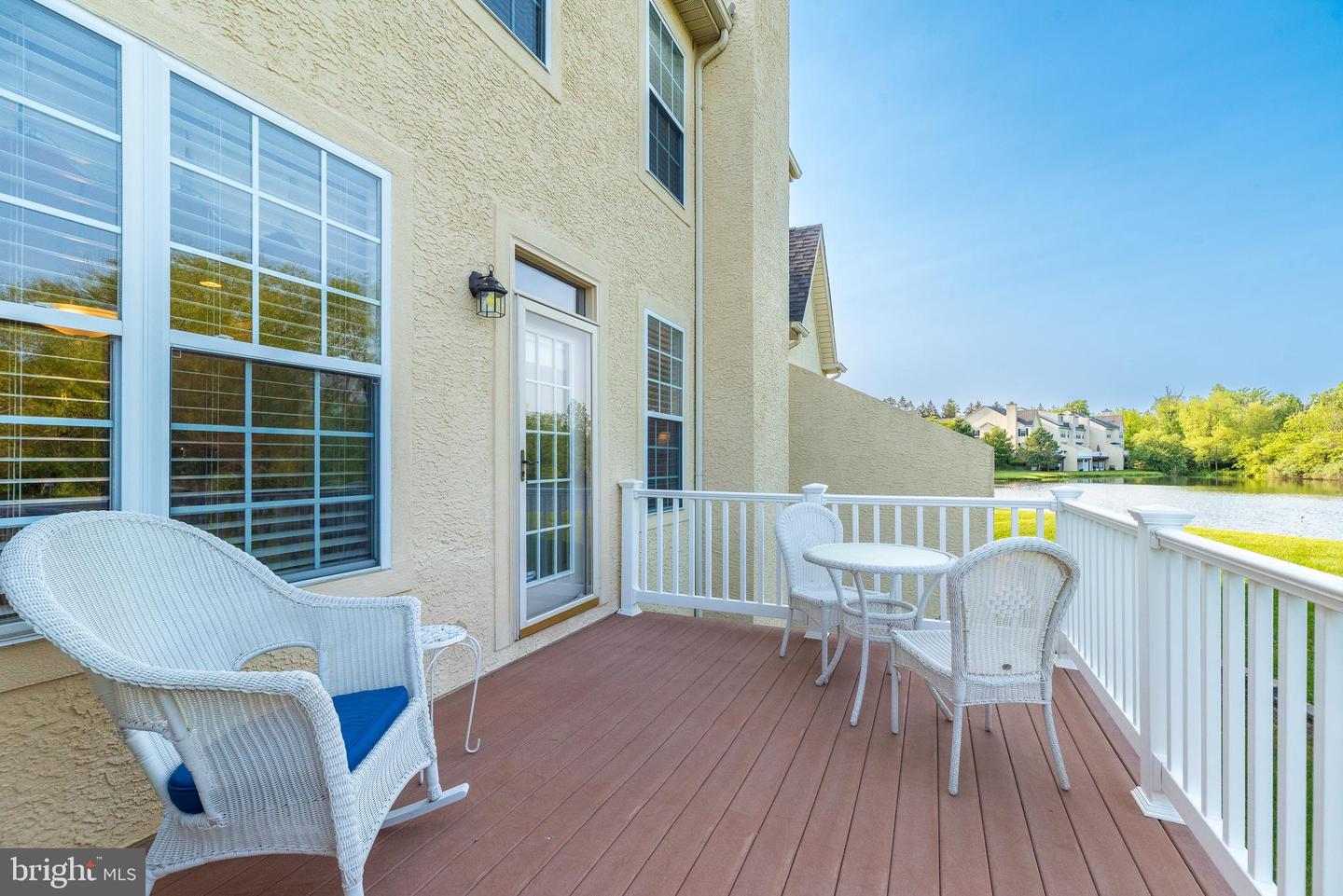 552 Deer Lake Circle