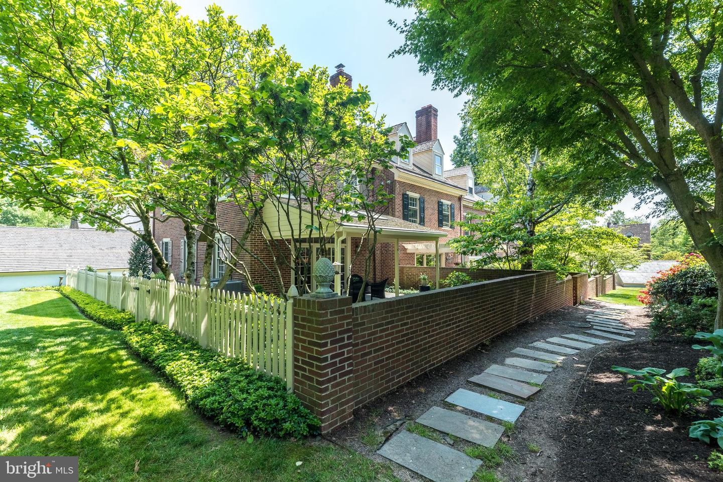 1203 Meissen Ct