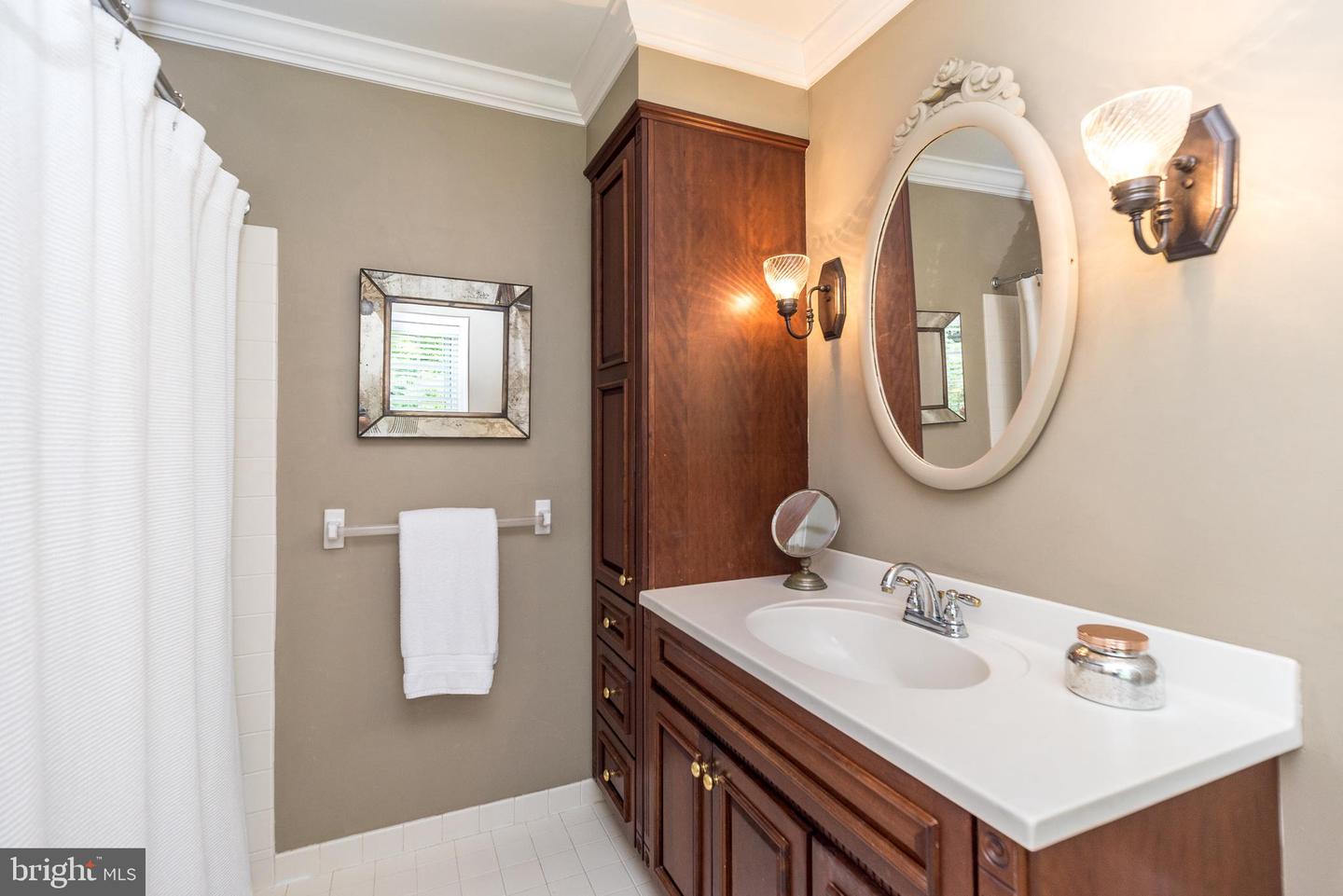 1203 Meissen Ct