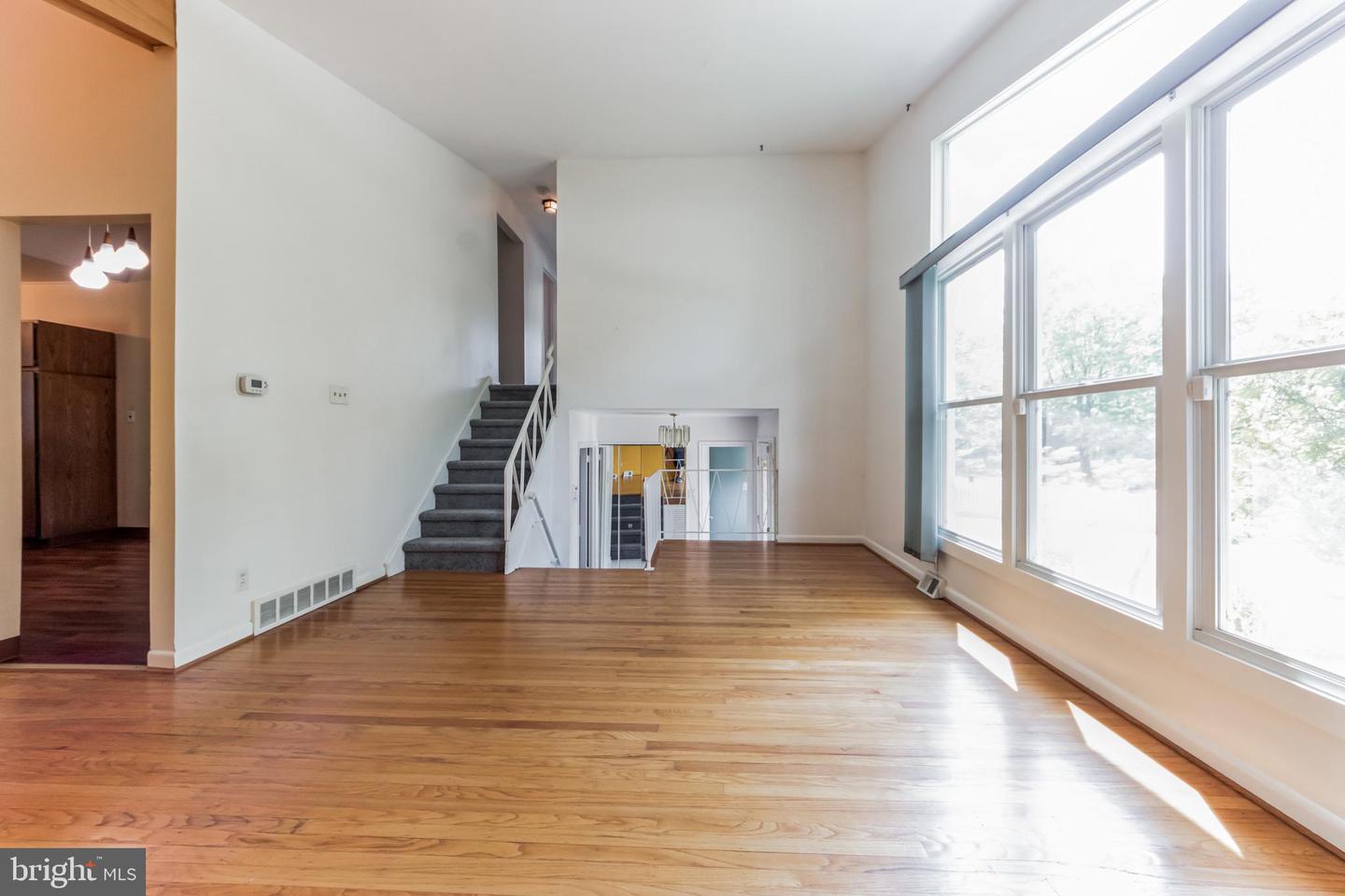 29 Red Rowan Ln