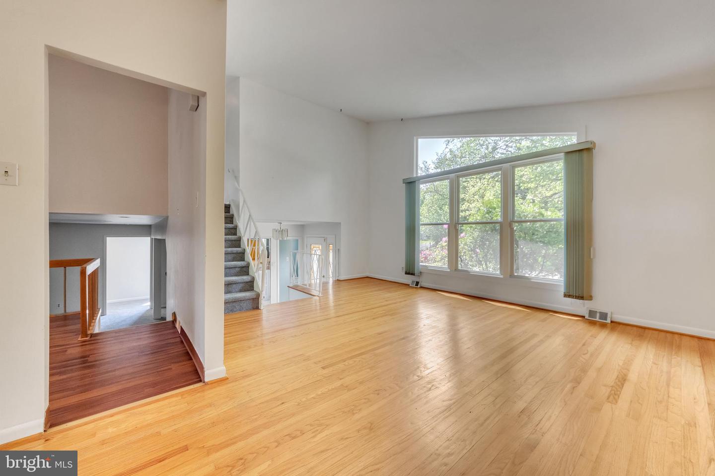 29 Red Rowan Ln
