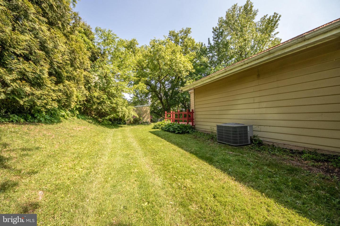 29 Red Rowan Ln