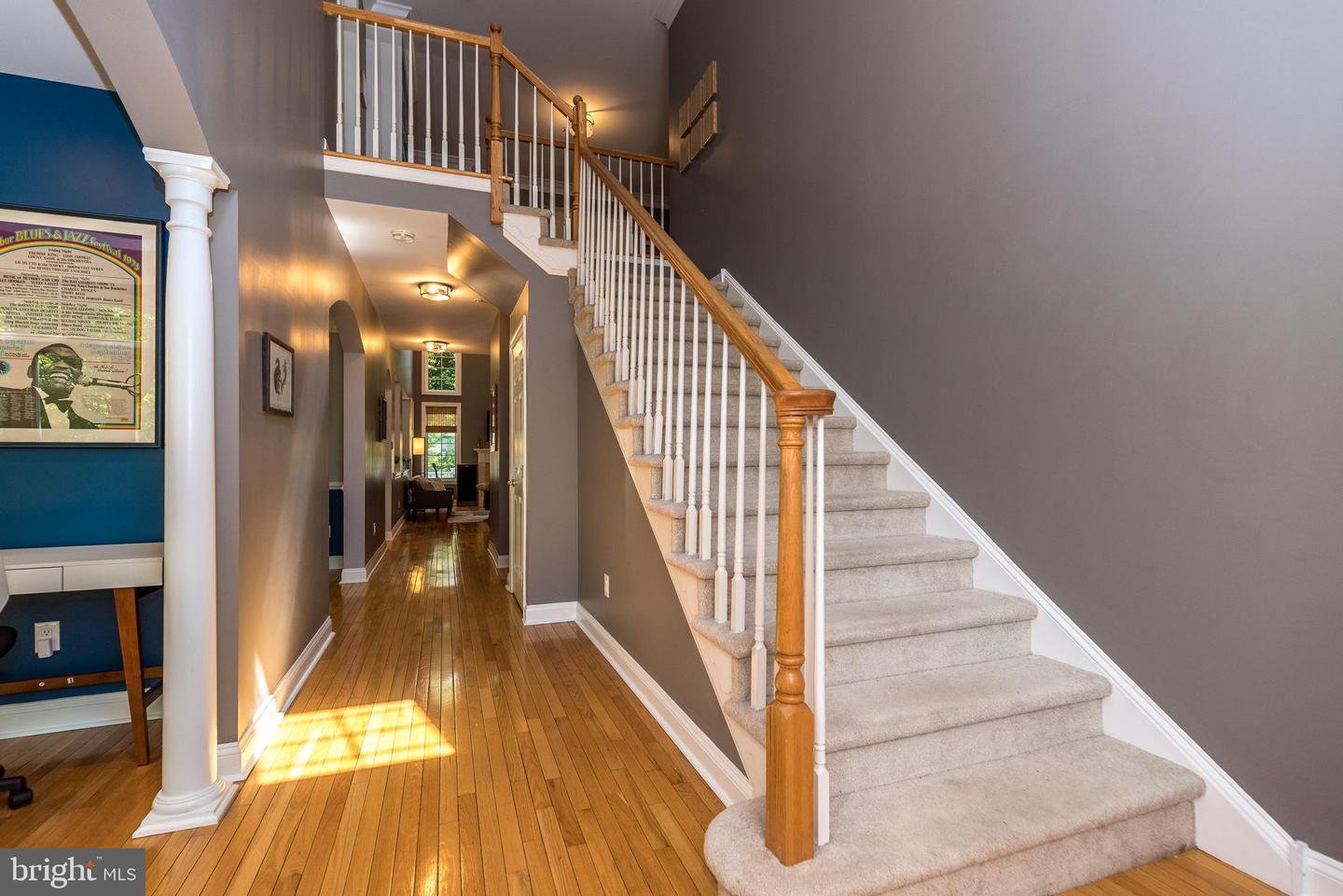 309 Gentry Ln