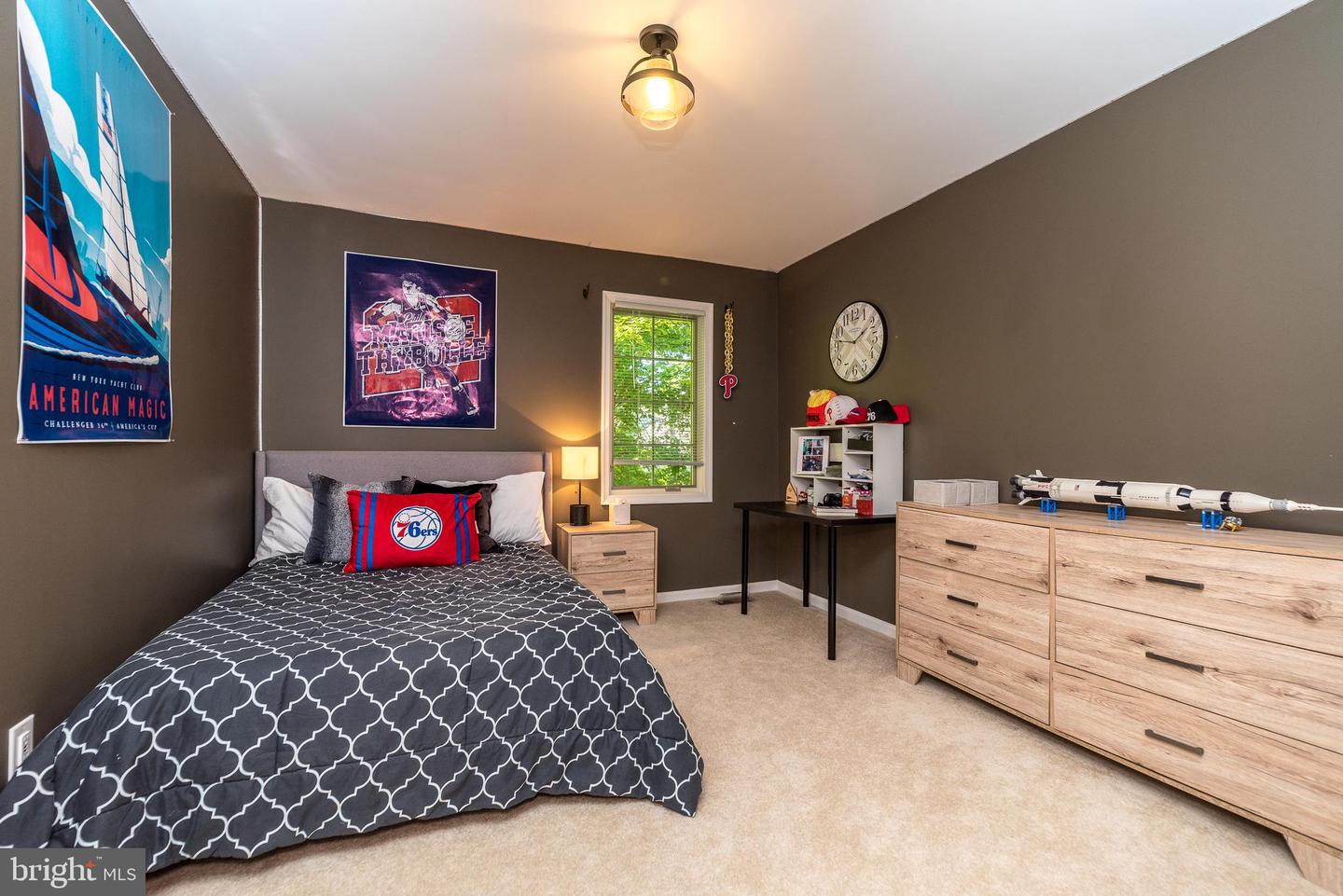 309 Gentry Ln