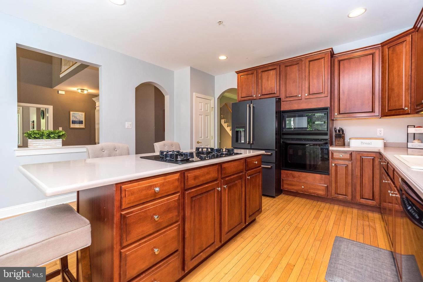 309 Gentry Ln