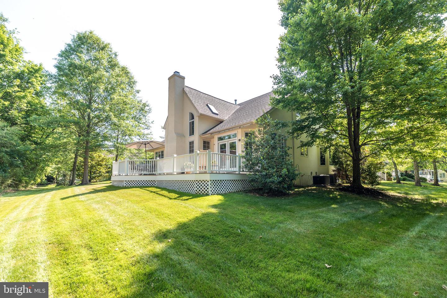 309 Gentry Ln