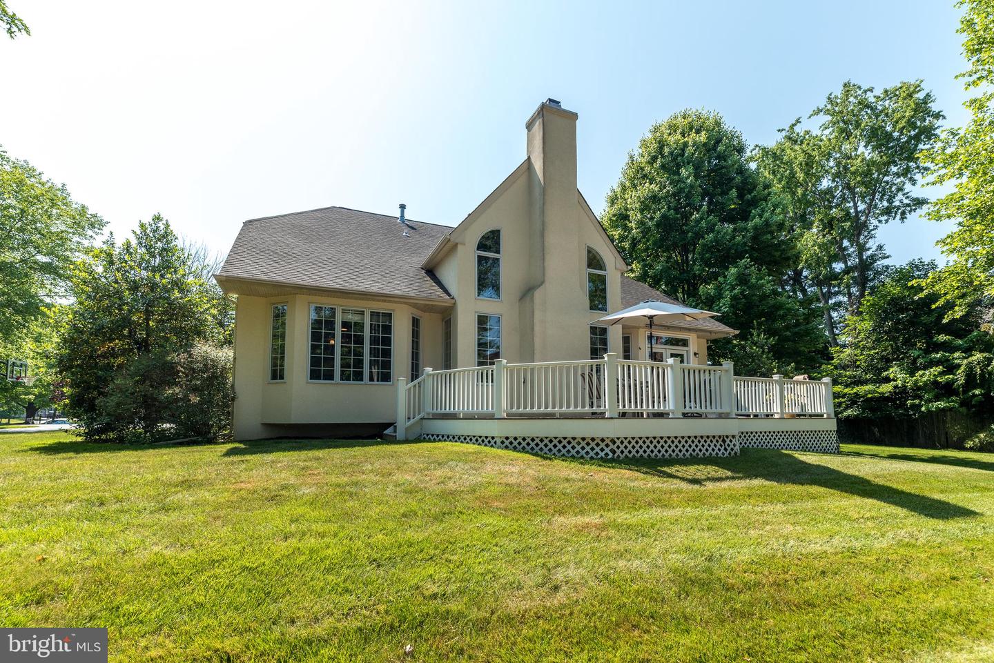 309 Gentry Ln