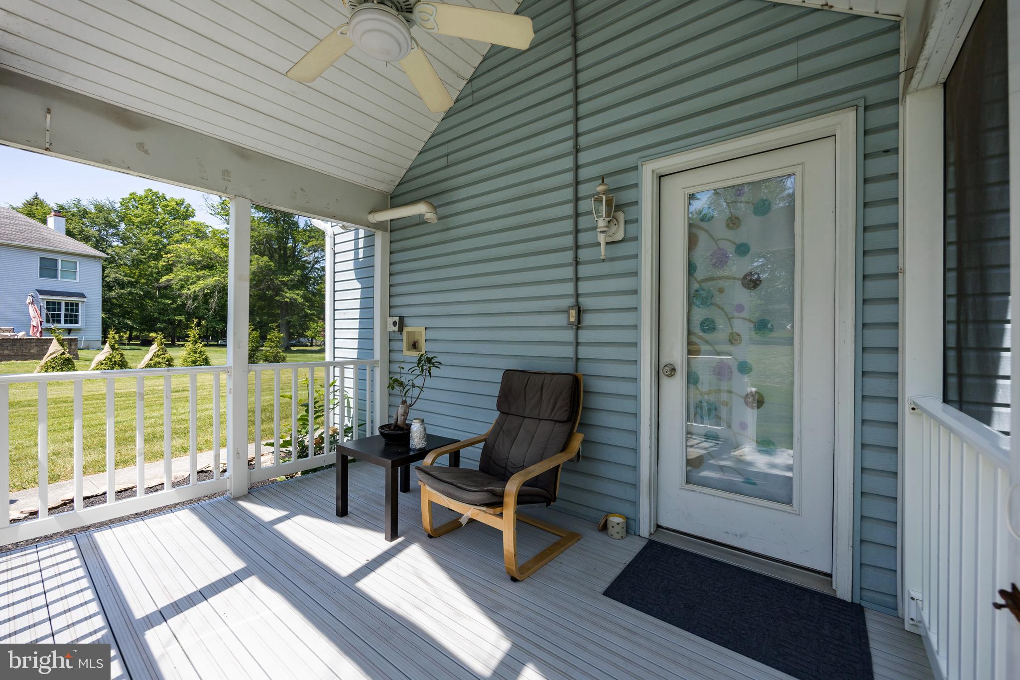 112 Wentworth Dr