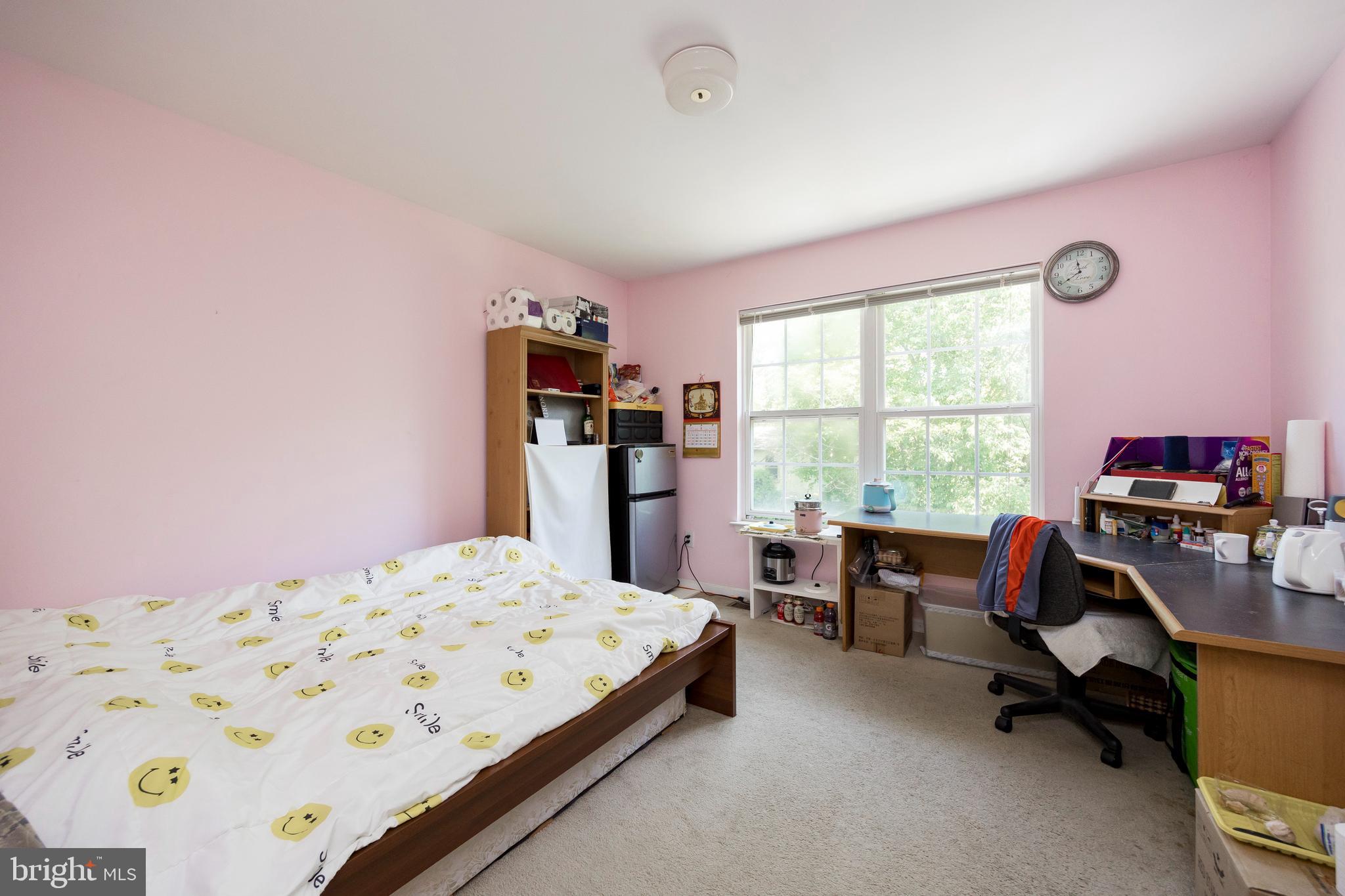 112 Wentworth Dr