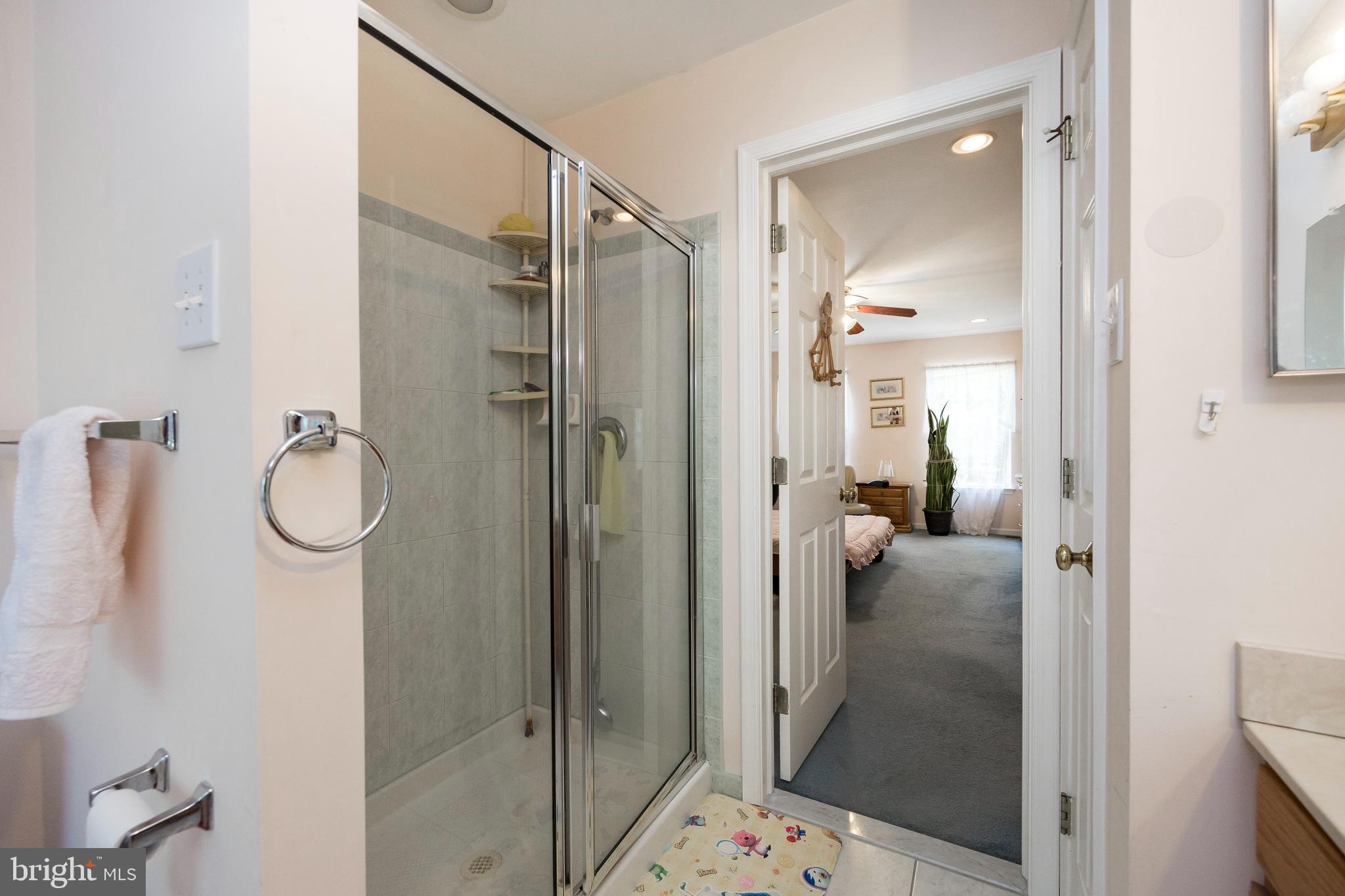 112 Wentworth Dr