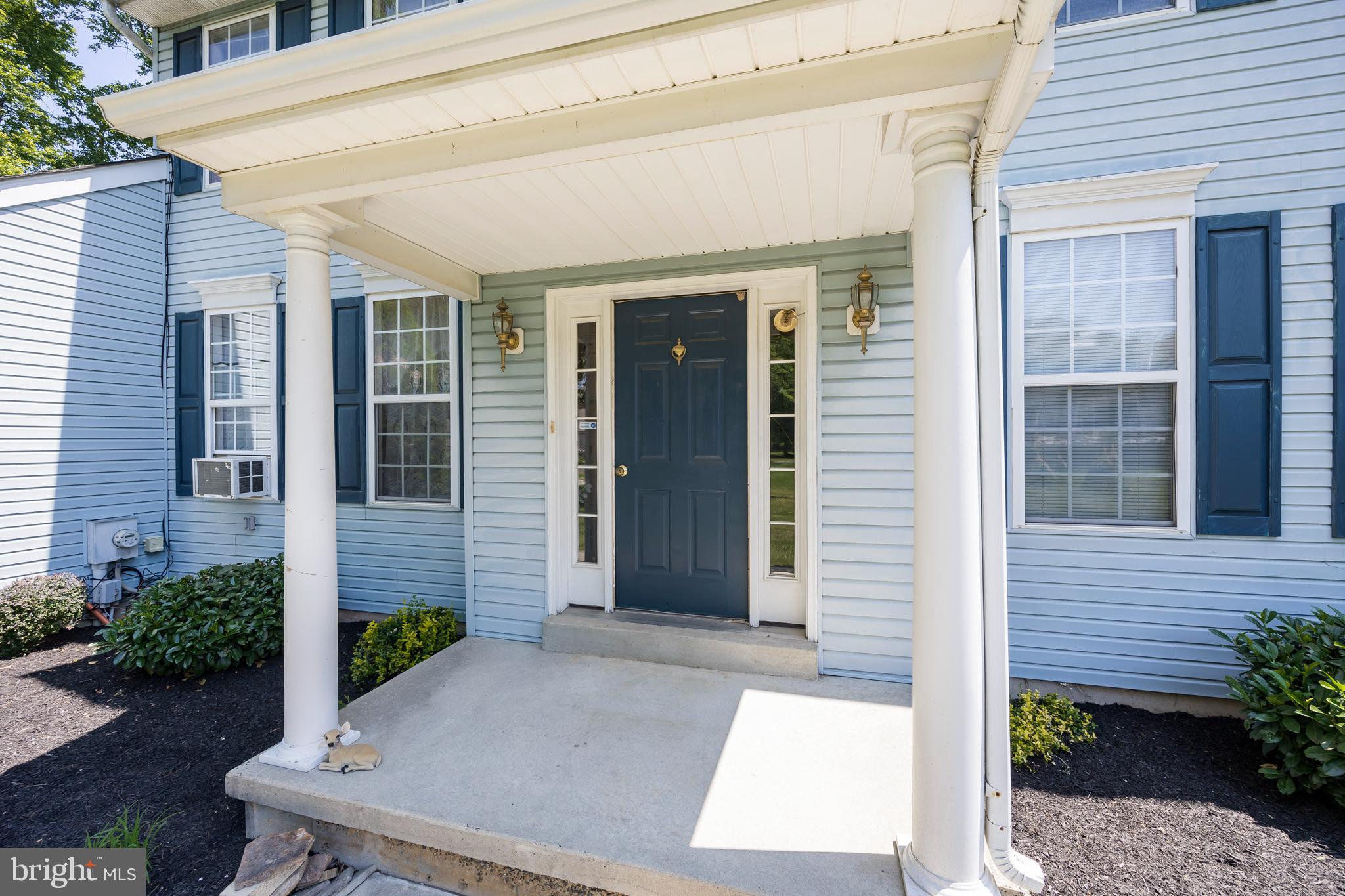 112 Wentworth Dr