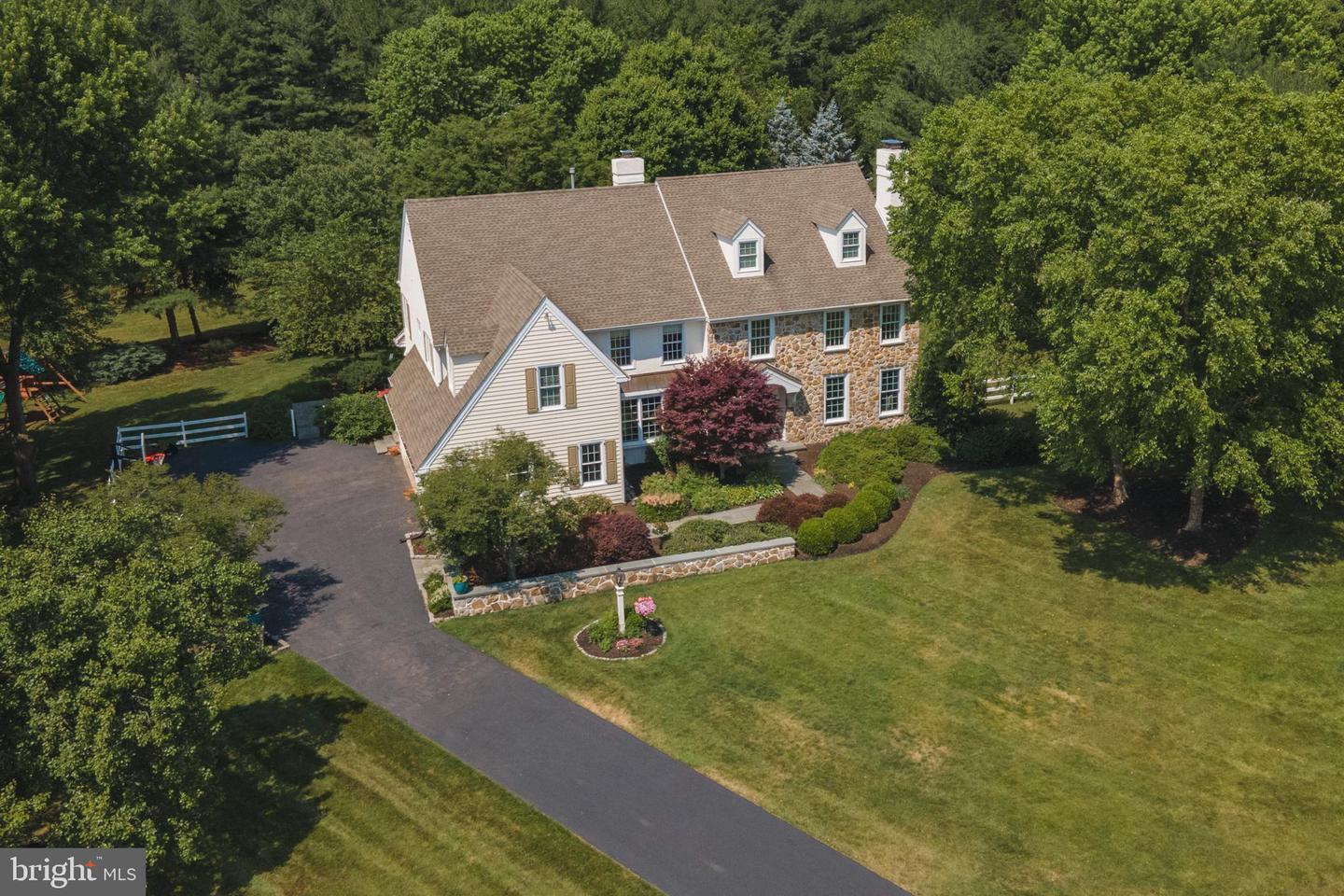 910 Wharton Cir