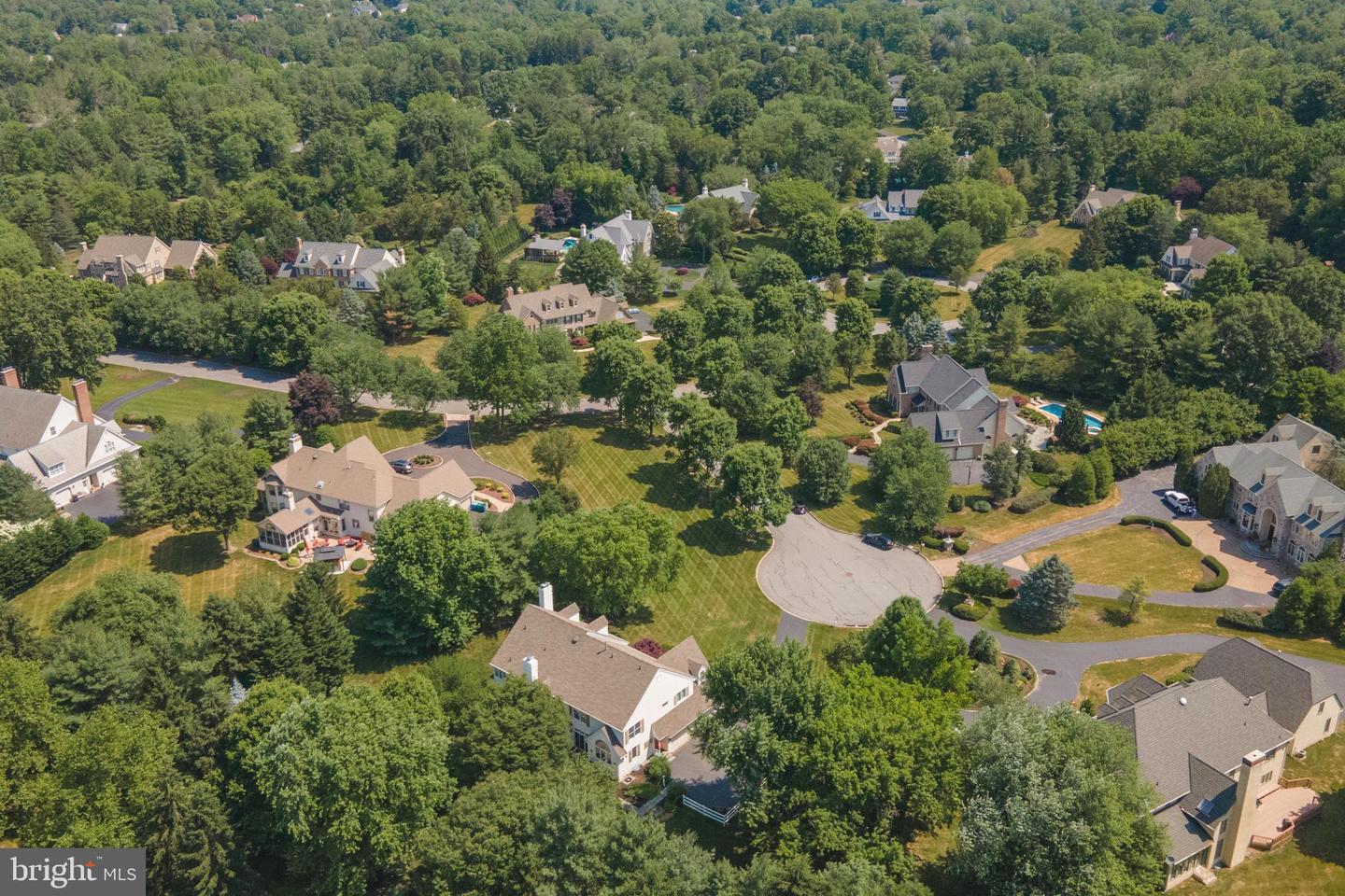 910 Wharton Cir
