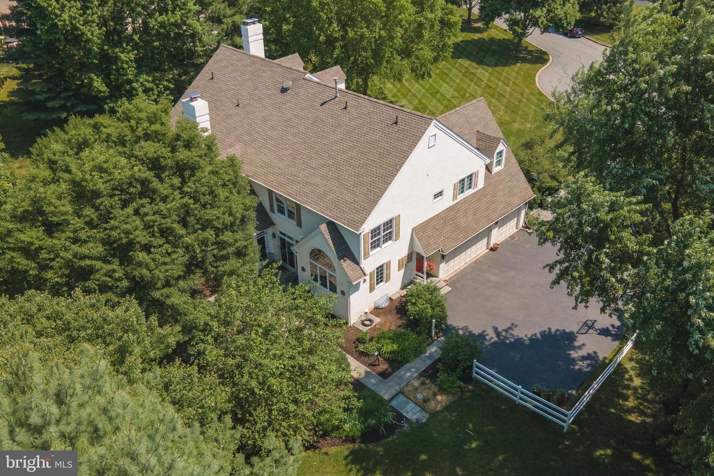 910 Wharton Cir