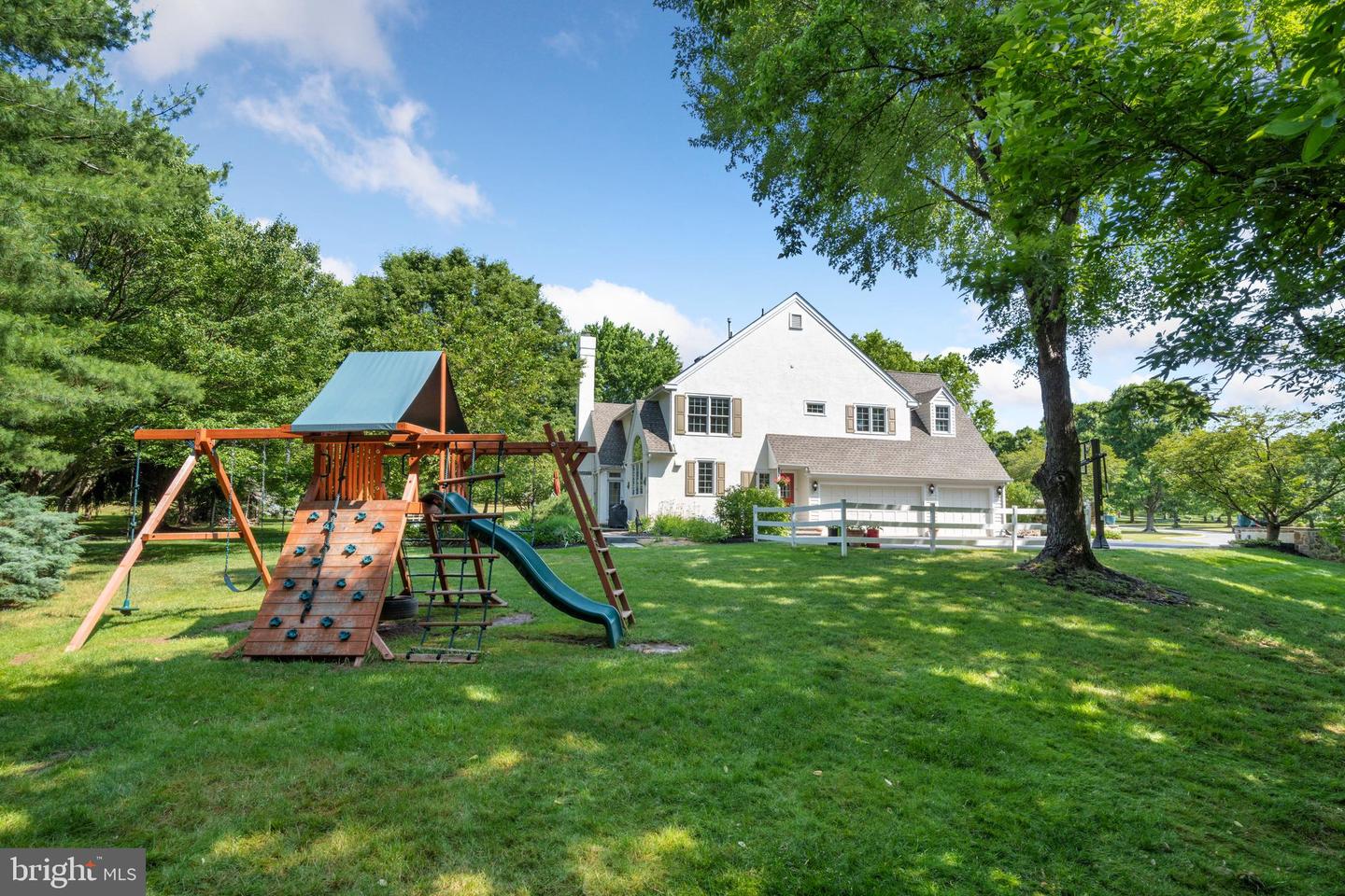 910 Wharton Cir