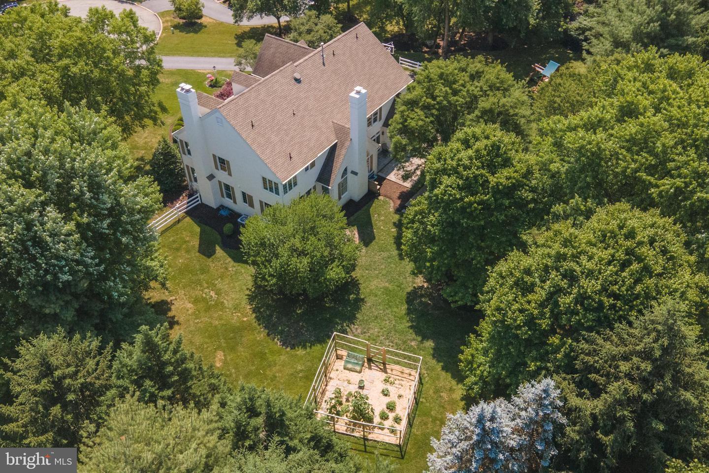 910 Wharton Cir